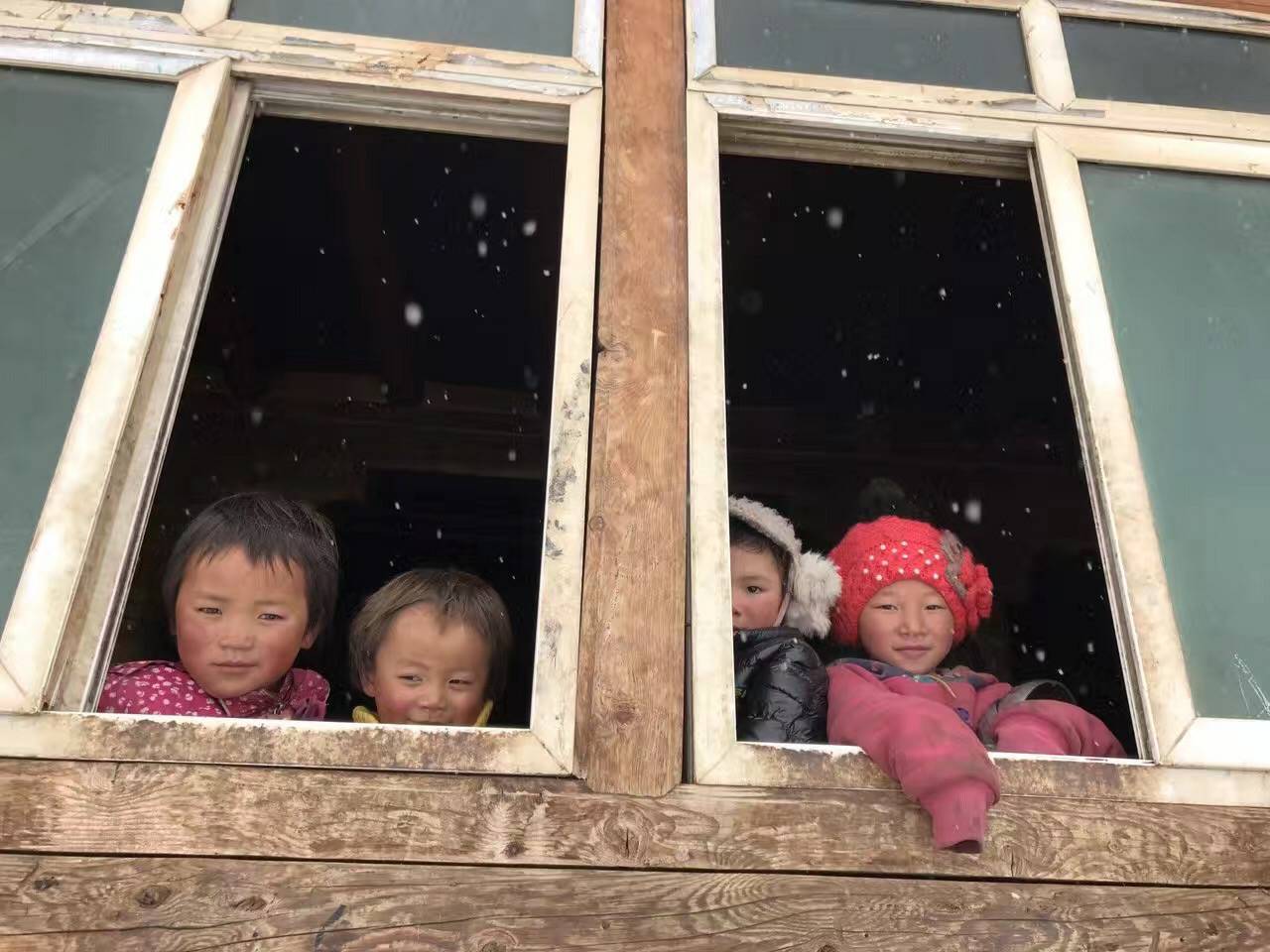 吉林俊琛环保科技研发有限公司公益回顾丨家国同欢月同圆 温暖满载甘孜州(图9)